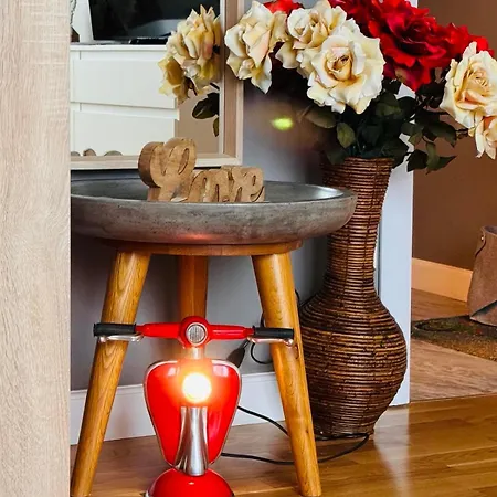 Apartman Location & Style Vespa In The Heart Of Szófia