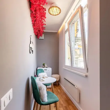 Apartman Location & Style Vespa In The Heart Of