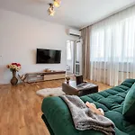 Vespa Boutique Apartment *