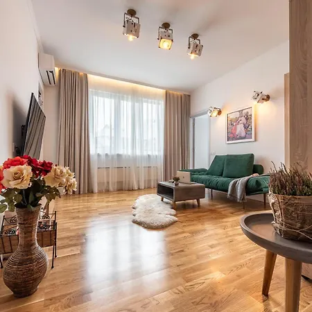 Location & Style Vespa In The Heart Of * Sofya