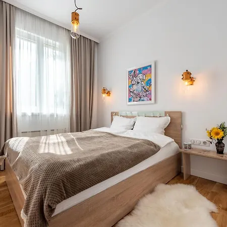 Location & Style Vespa In The Heart Of * Sofya